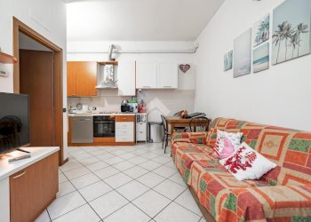 Two-room apartment Via Fratelli Casati, Paderno Dugnano - photo 2