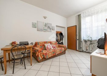 Two-room apartment Via Fratelli Casati, Paderno Dugnano - photo 5