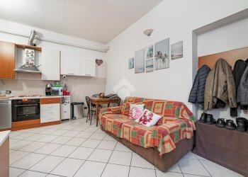 Two-room apartment Via Fratelli Casati, Paderno Dugnano - photo 6