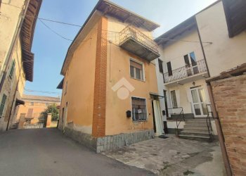 Casa semi indipendente Via Centrale, Carezzano - foto 1