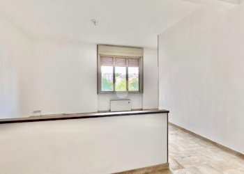 Apartment Via Crosa Della Maccarina, Novi Ligure - photo 3