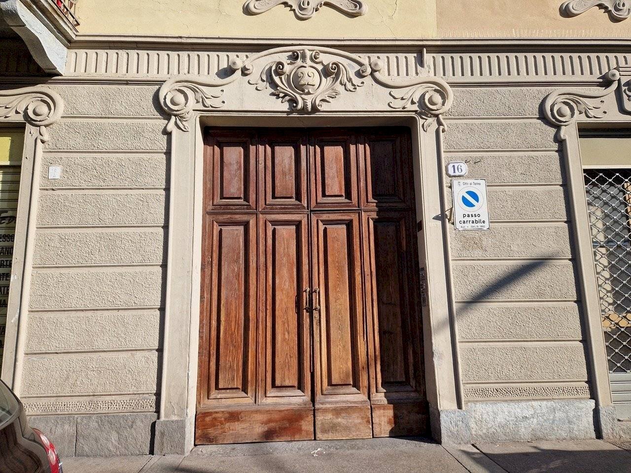 Commercial Premises Via Montanaro, 16, Torino (neighborhood Barriera Milano) - photo 2