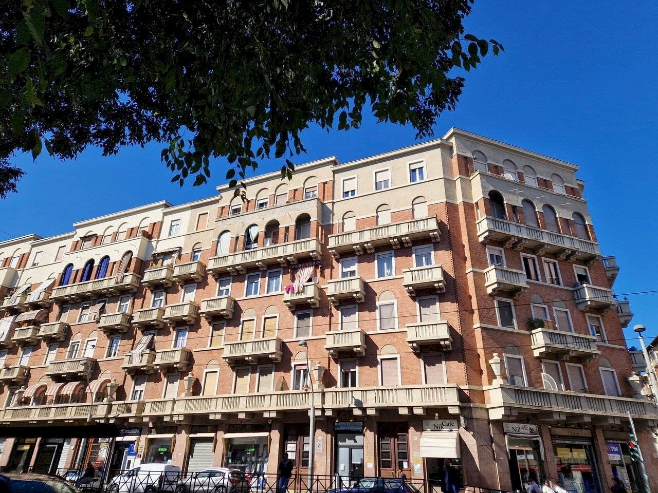 Three-room apartment Corso Giulio Cesare, 133, Torino (neighborhood Barriera Milano) - photo 2