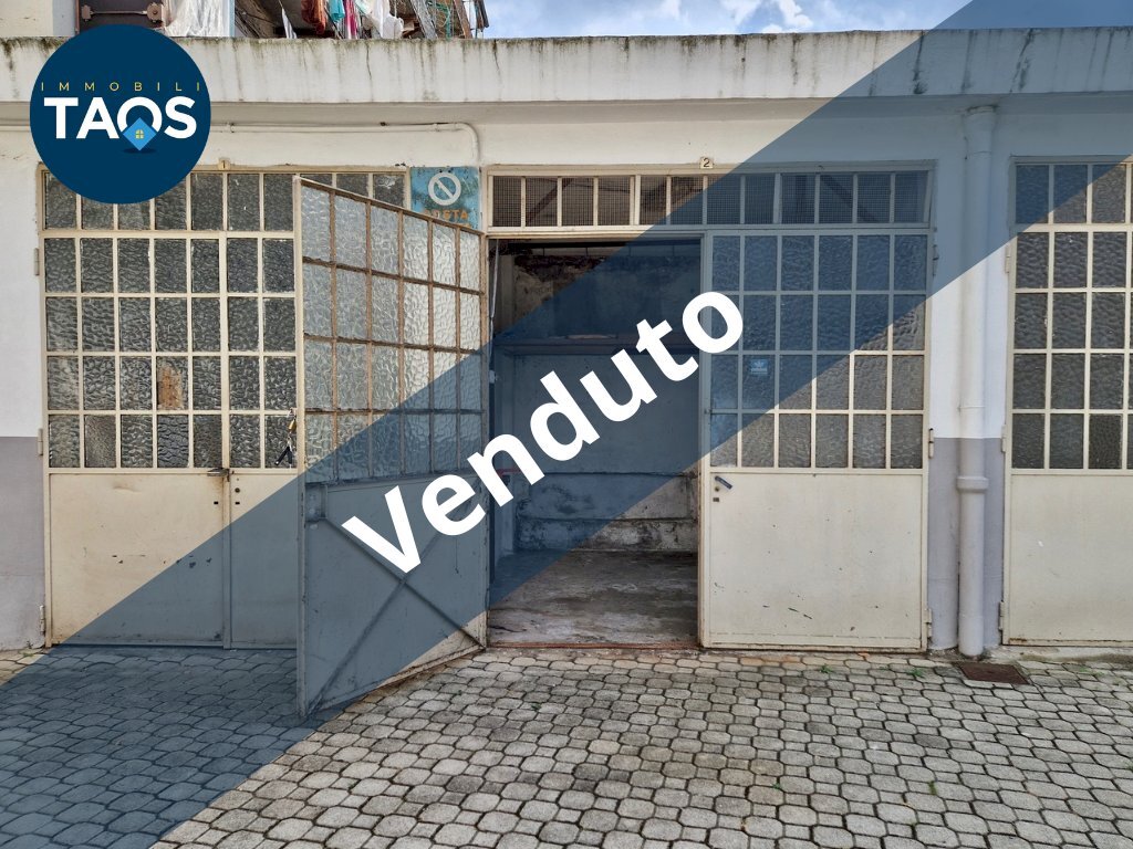 Warehouse Via Malone, 24, Torino (neighborhood Barriera Milano) - photo 1