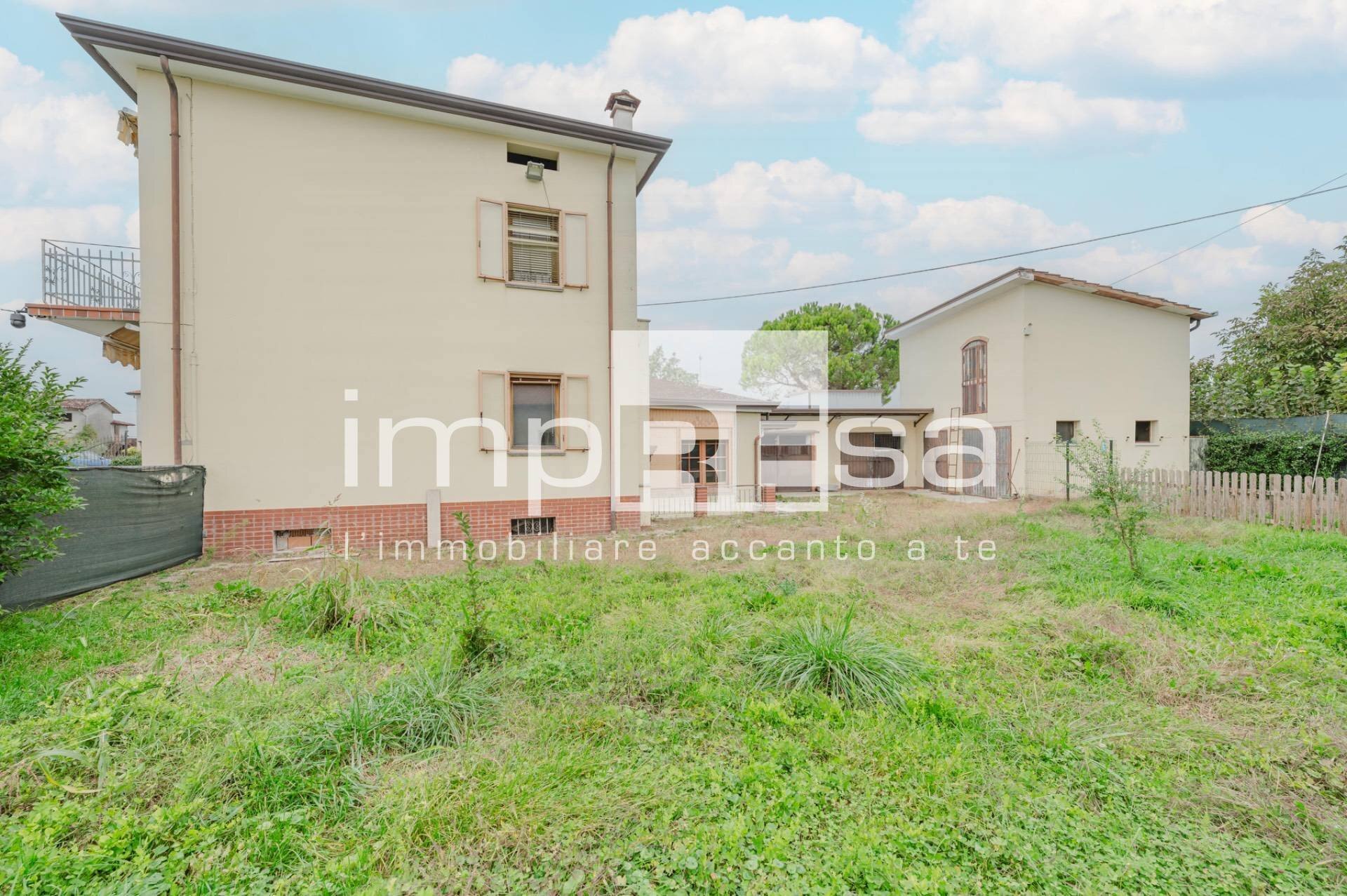 Foto 2 - Casa indipendente VIA MONTE GRAPPA
 
16, Godega di Sant'Urbano - foto 2