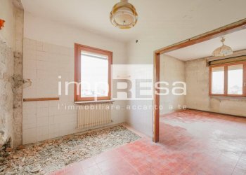 Foto 6 - Casa indipendente VIA MONTE GRAPPA
 
16, Godega di Sant'Urbano - foto 6