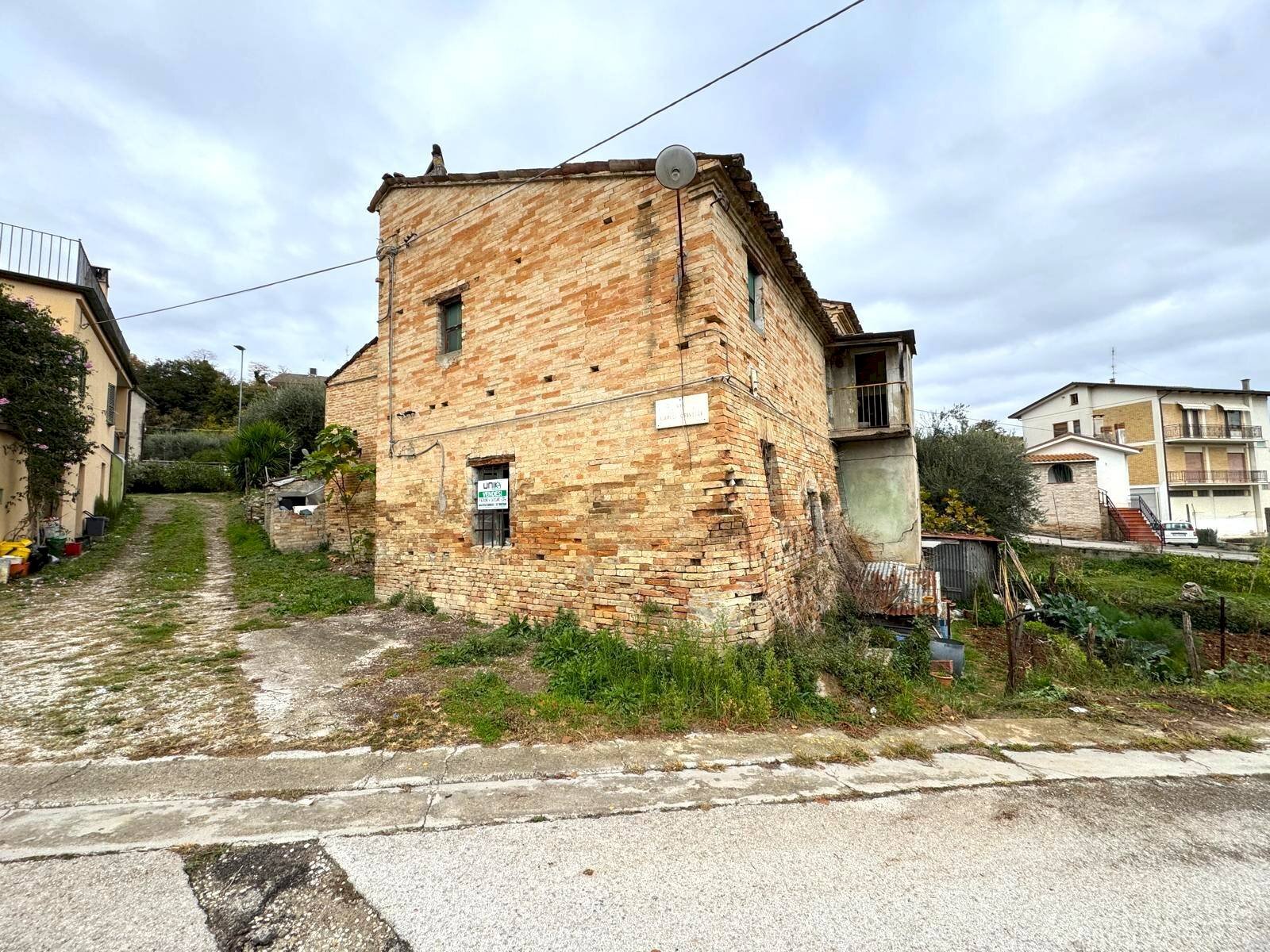 Foto 2 - Rustic via Carlo Crivelli
 
17, Monterubbiano - photo 2