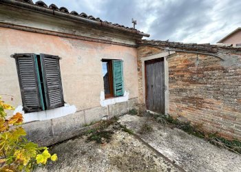Foto 4 - Rustico via Carlo Crivelli
 
17, Monterubbiano - foto 4