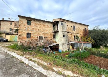 Foto 7 - Rustico via Carlo Crivelli
 
17, Monterubbiano - foto 7