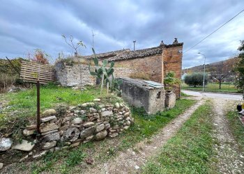 Foto 8 - Rustico via Carlo Crivelli
 
17, Monterubbiano - foto 8