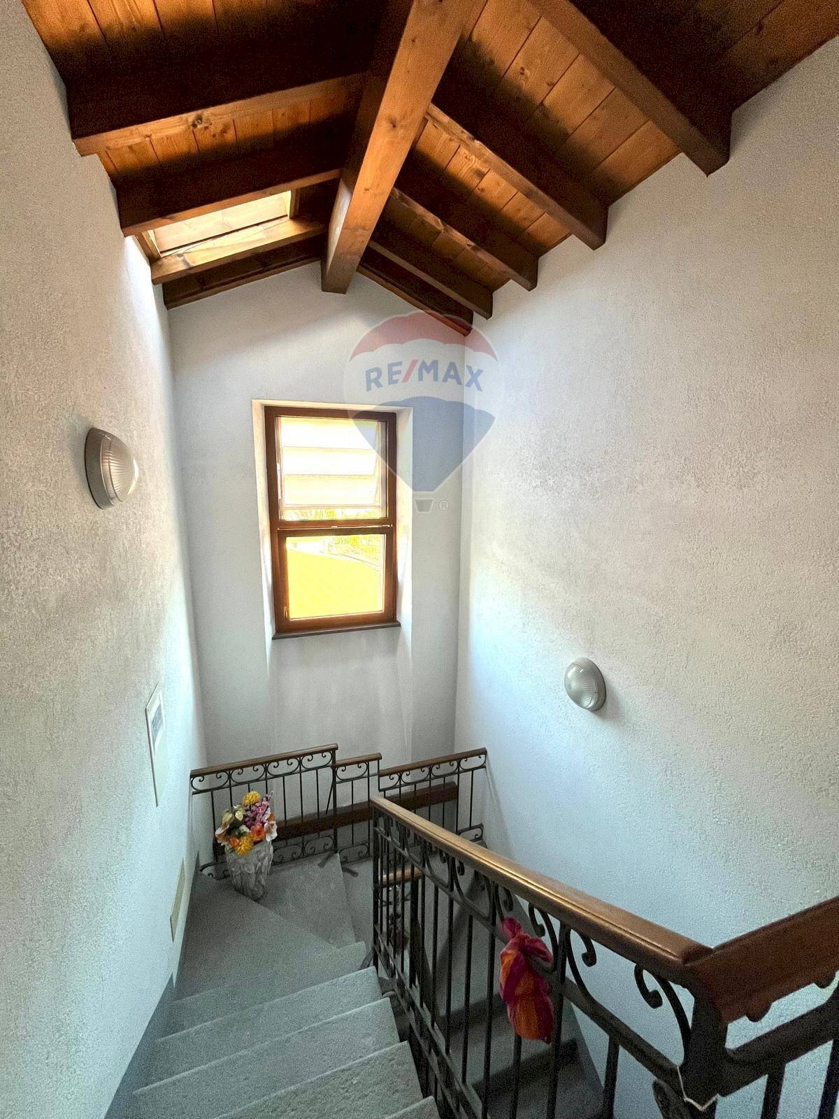 Scale - Trilocale G. Garibaldi
 
30, Cunardo - foto 3