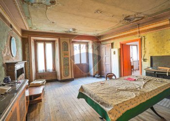 Camera / camera da letto - Casa indipendente Piazza Andreani
 
10, Cugliate-Fabiasco - foto 5