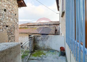 Balcone - Casa indipendente Piazza Andreani
 
10, Cugliate-Fabiasco - foto 36