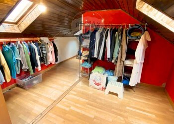 Cabina armadio - Trilocale Via Cadorna
 
4, Germignaga - foto 10