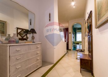 Hall / corridoio - Casa indipendente via Scarlatti
 
27, Gibellina - foto 9