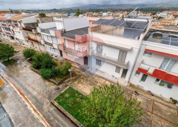 Edificio all\'aperto - Casa indipendente via Scarlatti
 
27, Gibellina - foto 27