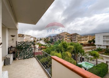 Balcone - Casa indipendente via Scarlatti
 
27, Gibellina - foto 30