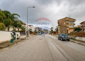 Edificio all\'aperto - Casa indipendente via Scarlatti
 
27, Gibellina - foto 43