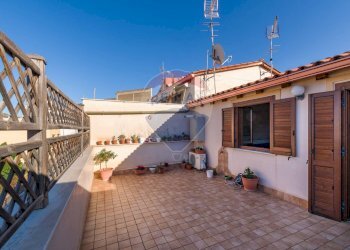 Terrazza - Quadrilocale Via Consolare
 
122, Bagheria - foto 2