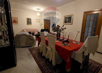 Sala da pranzo - Trilocale Via Luisella
 
20, Catania - foto 21