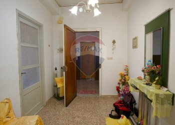 Hall / corridoio - Quadrilocale Via Macaluso
 
83/A, Catania - foto 13