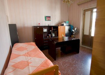 Camera / camera da letto - Quadrilocale Via Macaluso
 
83/A, Catania - foto 9