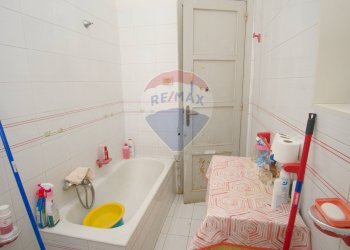 Bagno - Quadrilocale Via Macaluso
 
83/A, Catania - foto 23