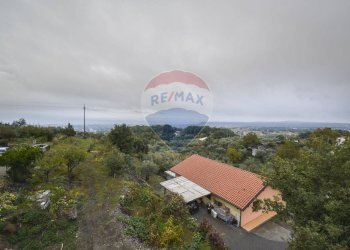 Casa all\'aperto - Villa Via Miscarello Salice
 
6 d, Zafferana Etnea - foto 30