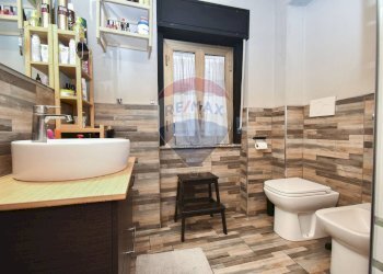 Bagno - Casa indipendente Vicolo Panebianco
 
22, Paterno - foto 7