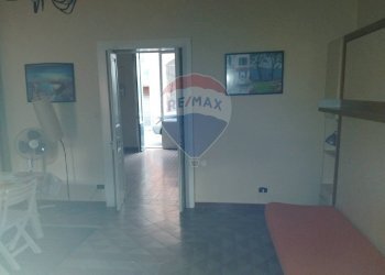 Hall / corridoio - Casa indipendente Via San Vincenzo
 
57, Fiumefreddo di Sicilia - foto 16