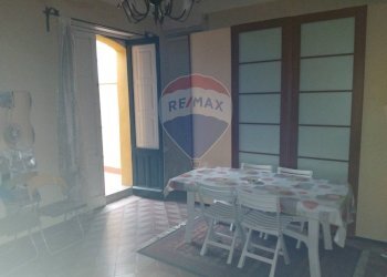 Sala da pranzo - Casa indipendente Via San Vincenzo
 
57, Fiumefreddo di Sicilia - foto 1