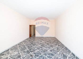 Stanza vuota - Quadrilocale Via Francesco Strano
 
76, Aci Catena - foto 8