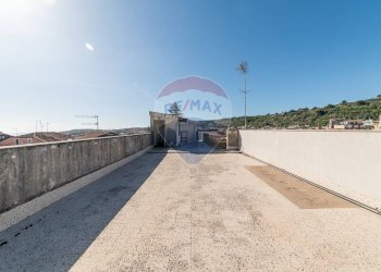 Terrazza - Quadrilocale Via Francesco Strano
 
76, Aci Catena - foto 27