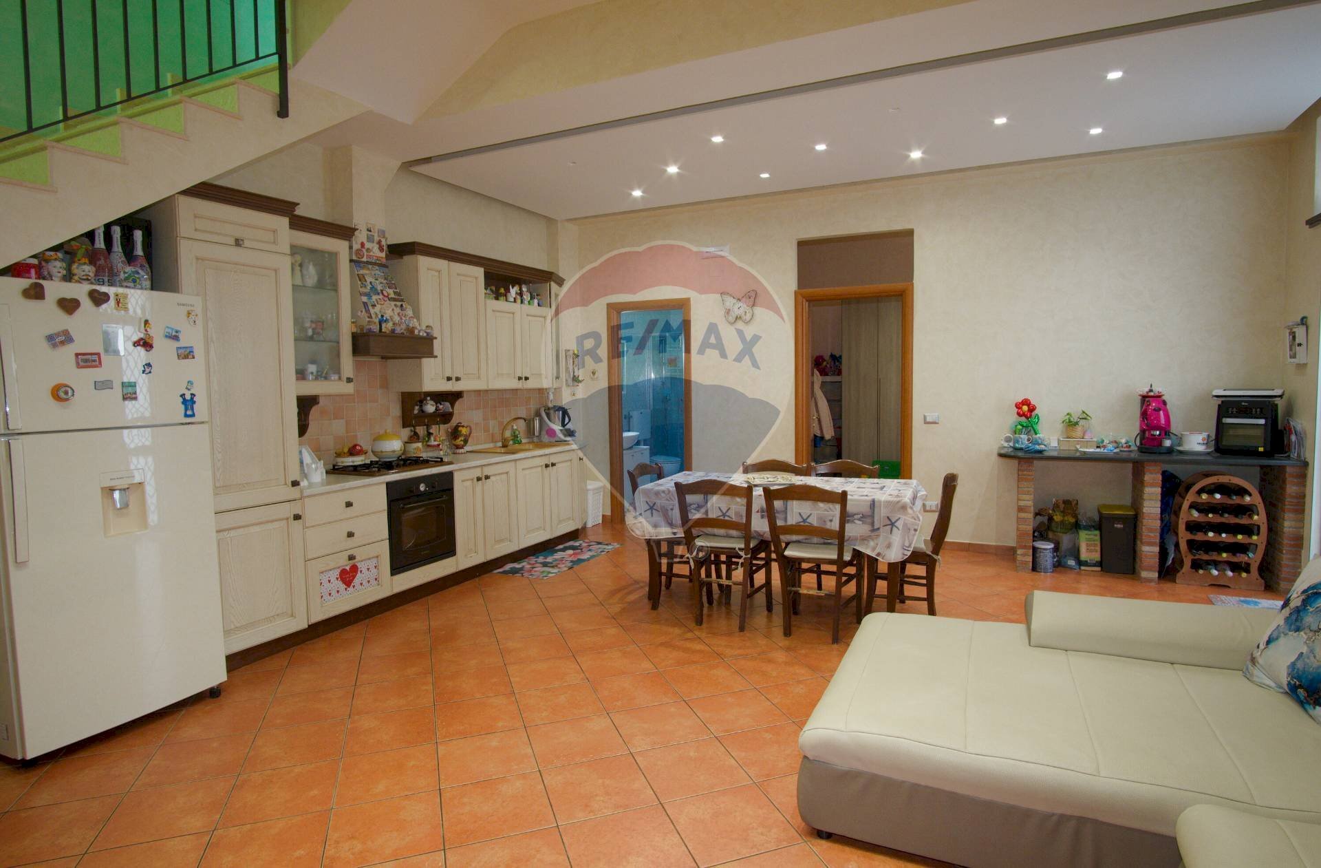 Sala da pranzo - Apartment via Torretta
 
253 C, Acireale - photo 3