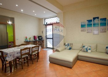 Sala da pranzo - Appartamento via Torretta
 
253 C, Acireale - foto 2