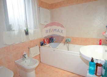 Bagno - Appartamento via Torretta
 
253 C, Acireale - foto 12