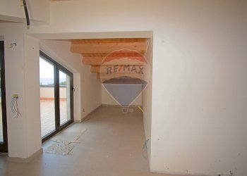 Hall / corridoio - Villa via Salvatore Patti, Riposto - foto 44