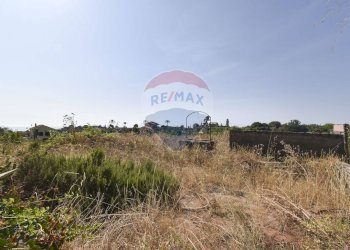 Vista delle montagne - Terreno agricolo Via Chiuse
 
23, Acireale - foto 2