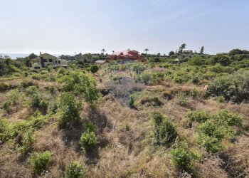 Vista delle montagne - Terreno agricolo Via Chiuse
 
23, Acireale - foto 8