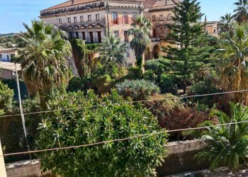 Edificio all\'aperto - Appartamento via del popolo 44, Acireale - foto 1