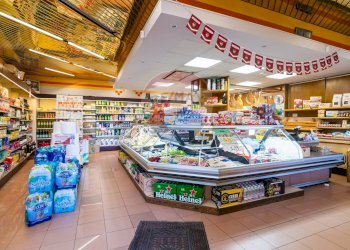 Dispensa di stoccaggio - Attività Commerciale Via della Regione
 
130, San Giovanni la Punta - foto 4