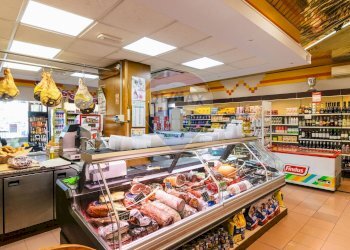 Dispensa di stoccaggio - Attività Commerciale Via della Regione
 
130, San Giovanni la Punta - foto 7