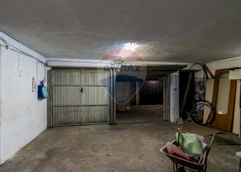 Parcheggio - Box Via Francesco Zangri'
 
26, Catania - foto 8