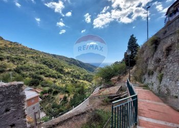 Vista delle montagne - Casa indipendente via Bonifacio, Gallodoro - foto 3