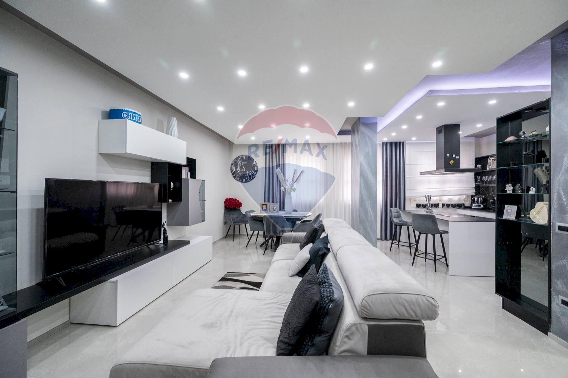 Sala da pranzo - Semi-detached Villa vicolo San Rocco
 
12, Viadana - photo 2