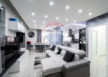 Sala da pranzo - Villa Bifamiliare vicolo San Rocco
 
12, Viadana - foto 1