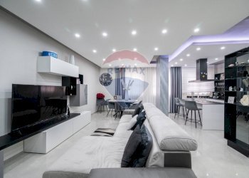 Sala da pranzo - Villa Bifamiliare vicolo San Rocco
 
12, Viadana - foto 2