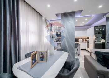 Sala da pranzo - Villa Bifamiliare vicolo San Rocco
 
12, Viadana - foto 12