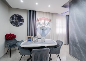 Sala da pranzo - Villa Bifamiliare vicolo San Rocco
 
12, Viadana - foto 13