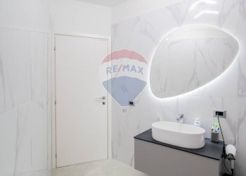 Bagno - Villa Bifamiliare vicolo San Rocco
 
12, Viadana - foto 21